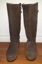 Ugg Zip Sheepskin Lined Boots Brown Size 7 Model 1001958 (G) - $44.93