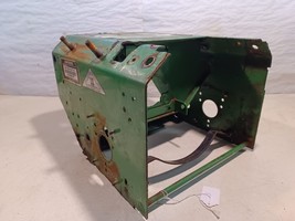 AM122145 JOHN DEERE SNOWBLOWER ENGINE MOUNT GEARBOX image 2