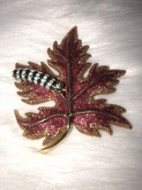 Joan Rivers Vintage Maple Leaf W Caterpillar On It Gorgeous! Sparkles! - £64.36 GBP