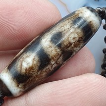 Vintage Old Tibetan 6 Eyes Agate stone Dzi Bead Amulet with 18&quot; wax thread S2 - £68.98 GBP