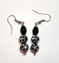 Vintage Sparkle Flower Earrings Costume Handmade Beaded B66 Maine - $27.86 CAD