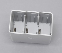 Genuine DJI Two-Way Battery Charging Hub for Mini 3 Pro CHX162-30 image 5