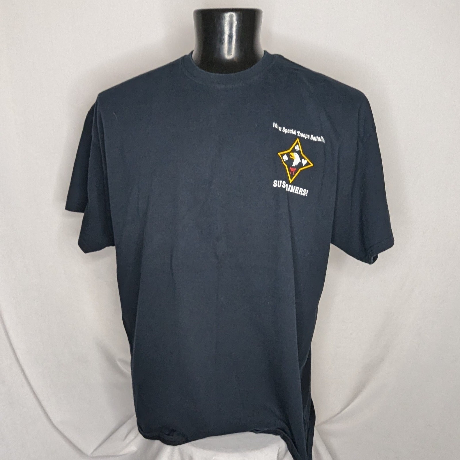 Men&#39;s Shirts Gildan S/S Graphic T-shirt for Men Black XXL - $9.50
