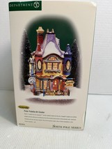 Dept 56 North Pole Series Polar Palette Art Center Crayola 56.56726 - $873.58 MXN