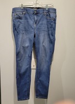 Torrid Premium Stretch Bombshell Skinny Jeans Womens 18R Medium Blue Denim - $19.40