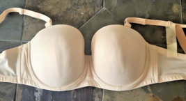 40DDD/F Wingslove Strapless Full Coverage Underwire Bra - $21.76