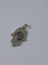 (#212) - AMETHYST HAMSA HAND PENDANT - NEW - $187.57 MXN