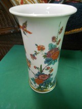 Beautiful LENOX &quot;Saxony&quot; Vase Repo of Meissen Vase-Circa 1725 - $32.26