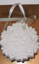 Margaret Furlong 1989 A Winter Jewel Snowflake 2 Inch Diameter - $14.99