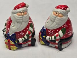 Vintage Santa Claus Salt &amp; Pepper Shaker Set - Studio DesignWorks Hand P... - $9.98