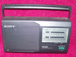 sony/ portable/ am/fm radio - £15.69 GBP