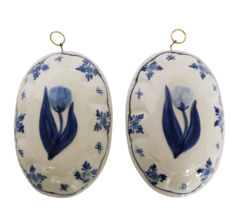 Pair of Vintage Hand Painted Delft Blue Oval Tulip Wall Hangings - £24.12 GBP