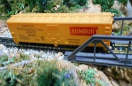 HO Scale: Tyco Armour Box Car; Vintage Model Railroad Train - Read Ad - $14.95