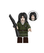 1pc Pieck Finger Minifigure with Rifle and Dual Expressions - $4.93 CAD