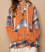 Pol vintage washed plaid kangaroo top in ORANGE MULTI - size L - $46.53