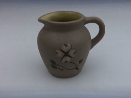 Pigeon Forge Pottery Small 3.25&quot; Creamer - Pitcher - £11.83 GBP