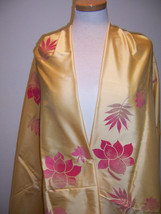 Iridescent Thai Silk Glowing Lt. Gold W/ Handpainted Floral Sprays 2.75yds - £63.80 GBP