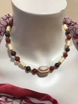 Vintage 1950&#39;S Rootbeer Bead Necklace Signed Sd Sarah Coventry 17” Long - £35.97 GBP