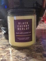 BATH &amp; BODY WORKS BLACK CHERRY MERLOT 1 WICK CANDLE W/ESSENTIAL OIL WHIT... - €11,89 EUR