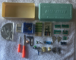 Singer Kit &amp; Parts Lot Sewing Machine - £20.09 GBP