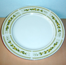 Mikasa Fine China Oakdale 6501 Dinner Plate from Japan 10.75&quot; - £15.74 GBP
