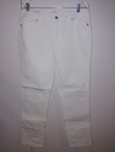 LIZ CLAIBORNE LADIES STRETCH WHITE CLASSIC FIT STRAIGHT LEG JEANS-12-NWOT - $13.09