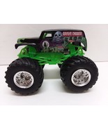 Hot Wheels Monster Jam GRAVE DIGGER Plastic base 1:64 scale - €10,13 EUR