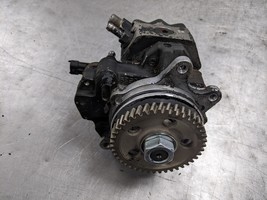 High Pressure Fuel Pump From 2006 Chevrolet Silverado 3500  6.6 89736135... - $296.95