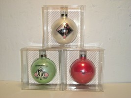2003, 2004 &amp; 2005 - Kentucky Derby Christmas Ornaments - All in MINT Condition - £47.81 GBP