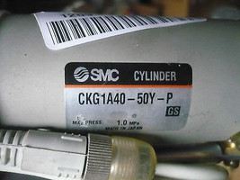  New SMC CKG1A40-50Y-P Pneumatic Cylinder Clamp  - $36.03