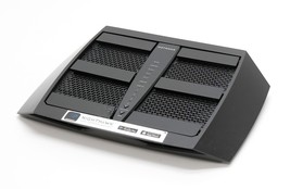 Netgear Nighthawk X6 AC3200 4-Port Gigabit Wireless AC Router (R8000) image 4