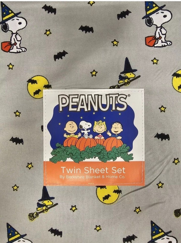 Berkshire Peanuts Snoopy Halloween Bats Witches Woodstock Twin Sheet Set... - $34.16