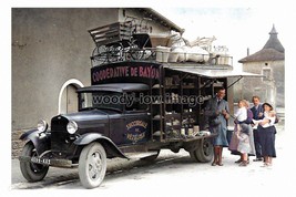 col0538 - France - Co-operative Grocery Truck selling to Villagers - pri... - $53.30 MXN