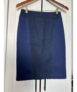 TAHARI Women’s Pencil Tweed Skirt Size 2 Blue Zipper - $21.11