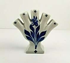 Vintage Five Finger Vase Williamsburg Pottery Salt Glaze Stoneware Blue Leaf - £13.34 GBP