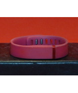 Pre Owned Fitbit Red Smart Band ( Not Tested) - £6.65 GBP