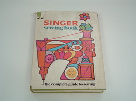 Vintage hardback book Singer sewing book the complete guide to sewing - £15.53 GBP
