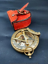 Brass sundial Compass - Travelers Sundial Compass, Engraved brass Compass - £29.02 GBP