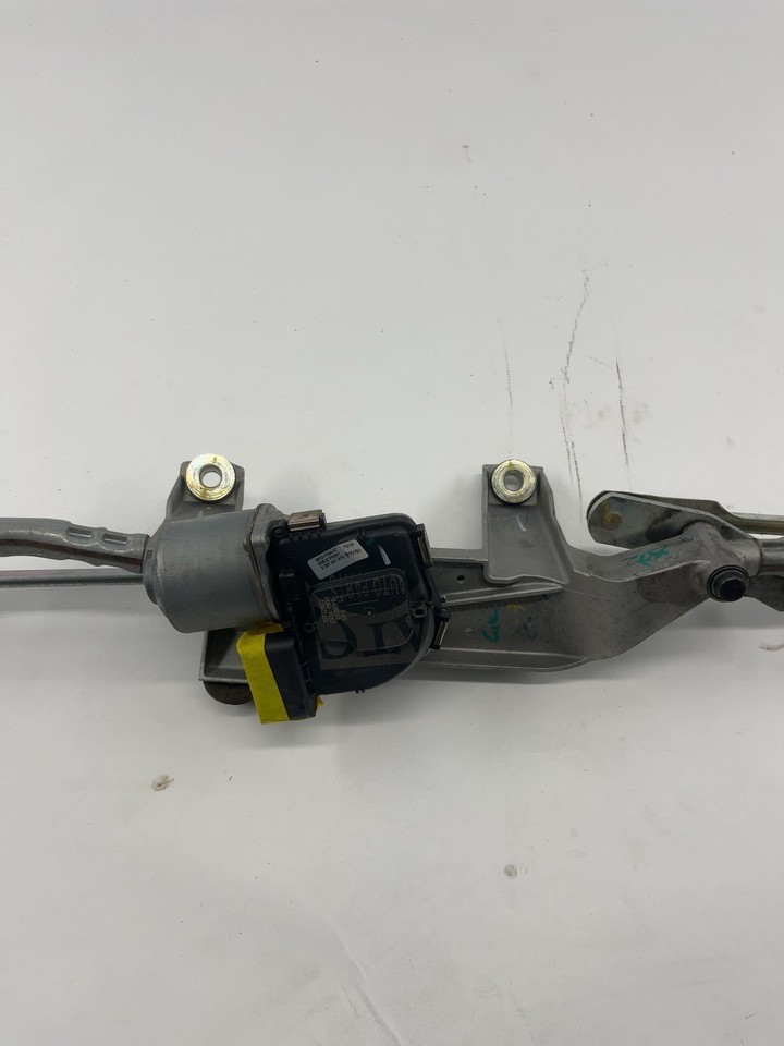 2018-2022 Ford EcoSport Windsheld Wiper Motor Assembly With Transmission OEM Item image 5
