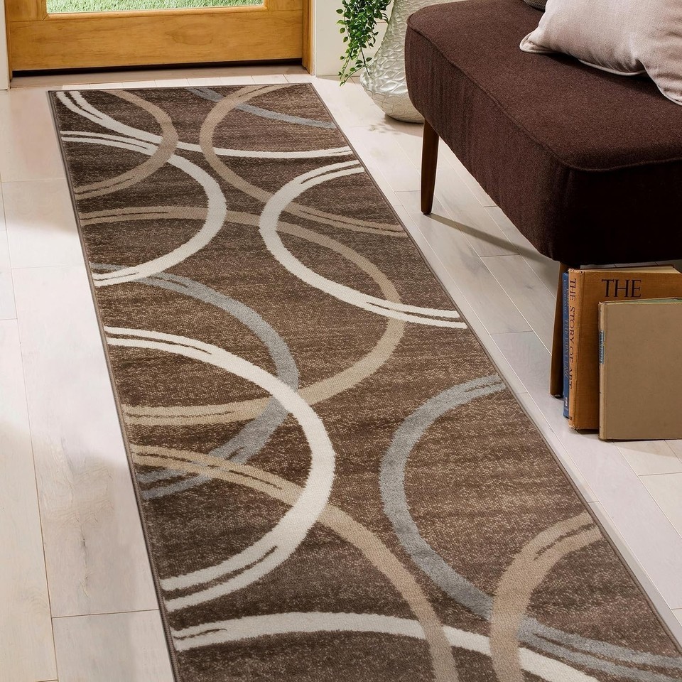 Luxurious 2' x 7' Wavy Circles Design Area Rug - Durable and Soft Polypropylene Item image 7