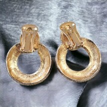 Vintage Goldtone clip on Earrings - £19.12 GBP