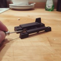 Durable Slim Line Sliding Window Sash Lock, Diecast Zinc, Black, 2-1/4 i... - $122.34 MXN