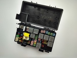 ✅ 2008 Grand Caravan Town &amp; Country Fuse Box Relay Power Block 56049720A... - $2,274.81 MXN