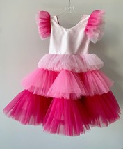 Sweet little girl dress. Pink colors. - £55.08 GBP+