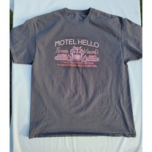 Motel Hello Farmer Vincent Meats Horror Cult Classic T-Shirt Size L - $24.97