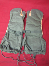 Vintage 1960s US Military Green Cold Weather Trigger Finger Shell Mittens Med #2 - £19.38 GBP