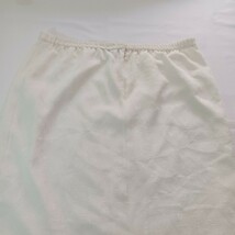 R&M Richards Women's Cream Rear Zipper & Slit Casual Skirt Size 24W Waist 44" image 13