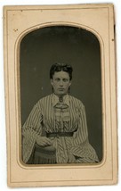 CIRCA 1860&#39;S Paper Framed 3.38X2.5 in TINTYPE Beautiful Woman Wearing Brooch - £13.04 GBP