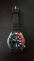 Seiko Diver 17 Jewel 4205-0145 150 Meter automatic watch in an Excellent... - $120.00