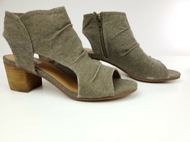 Not Rated Anna Brown Fabric Canvas Sandal Bootie Heels Size 7 - £11.06 GBP